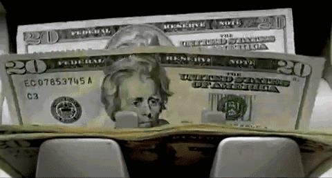 净利润同比下降四成,净利润腰斩