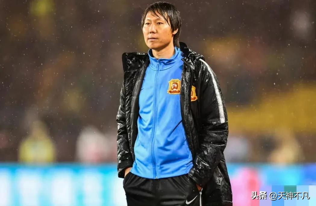 李铁，又举报一个前国脚，02世界杯顶替李明被炮轰