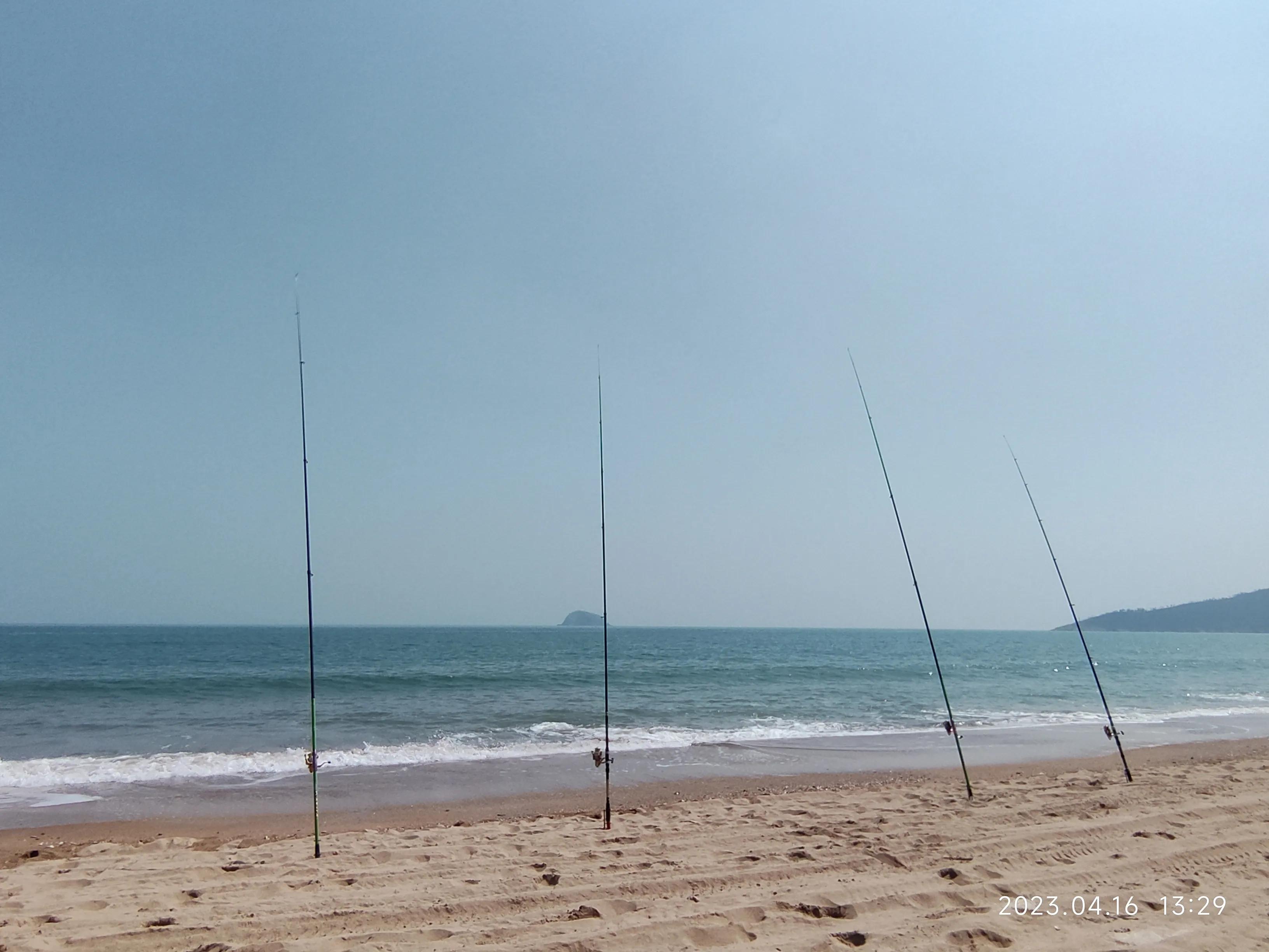 闹市里的风景亦令人赏心悦目,青岛秋千海边沙滩