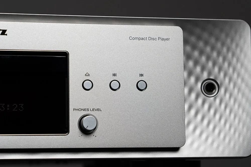 “价格、功能贴近多数消费者的需求”MarantzCD60和Model40n试听