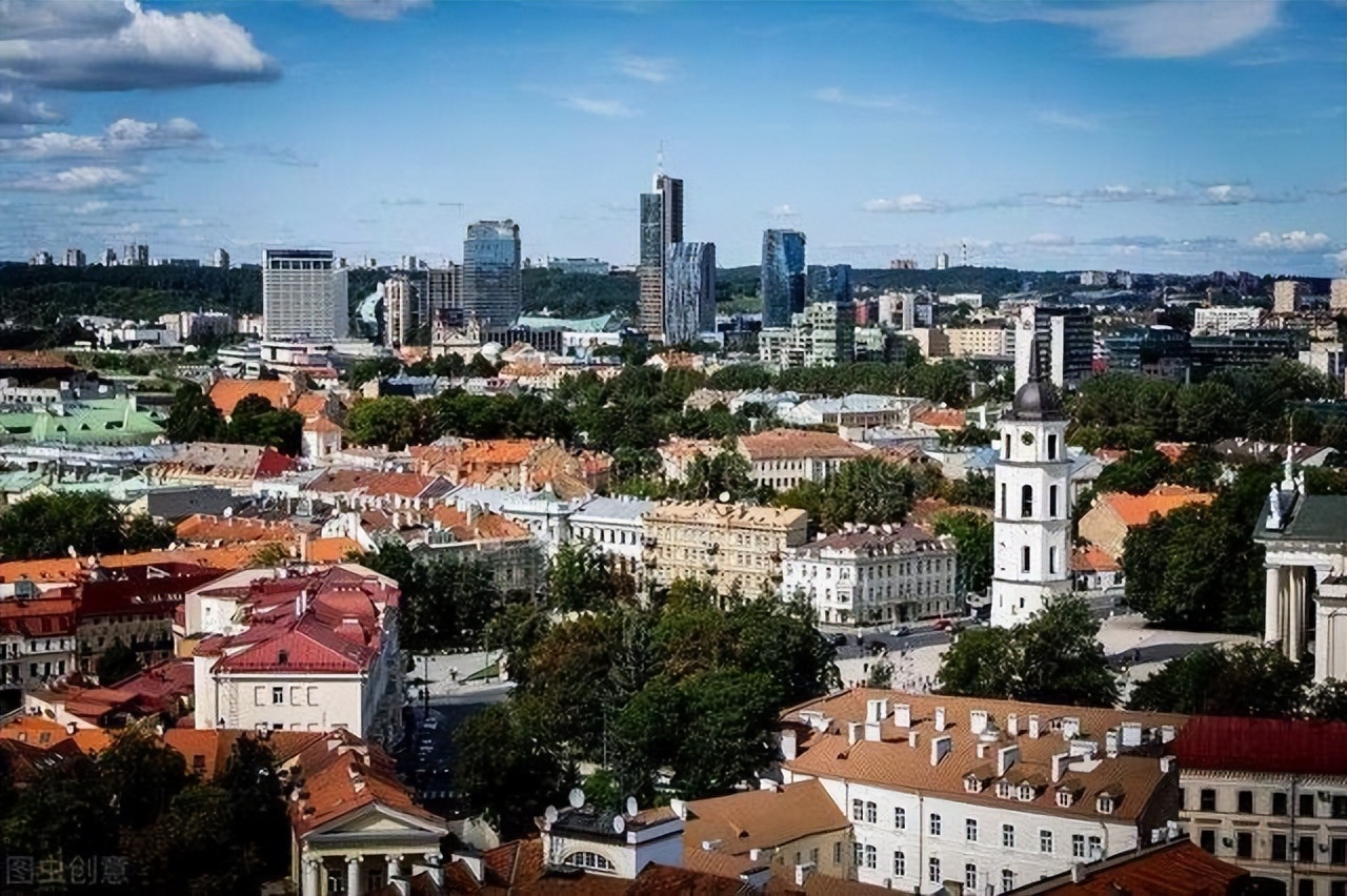 挑衅中国的下场！负债470亿，1300多家企业倒闭，6万多人面临失业