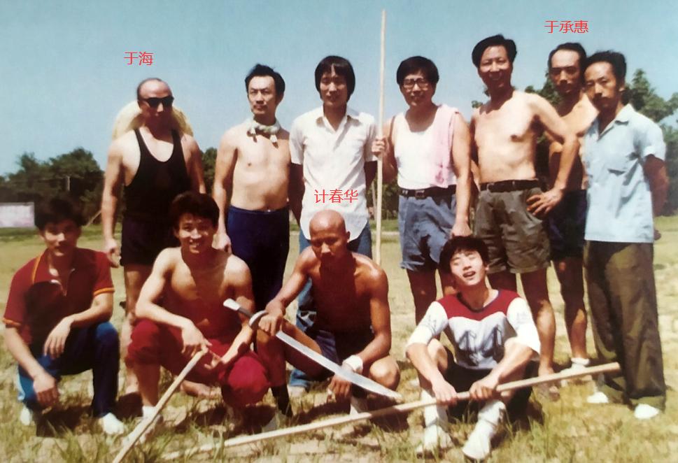 1982年的少林寺中于海演的是谁,新少林寺方丈扮演者于海还活着吗