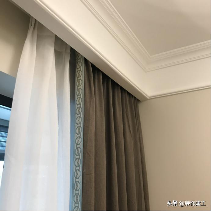 如何设计制作窗帘盒,没有装窗帘盒怎么装窗帘美观