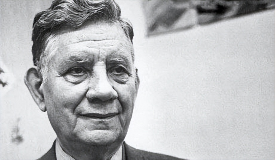 2年前普京刚表示有新装备，国外就准确说出名字，如何泄密的？