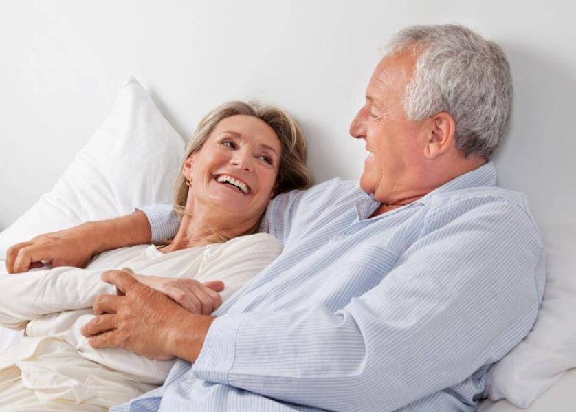 一把年纪，还老不正经？老年人的性与爱，为何无处安放