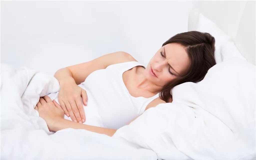 子宫异常出血吃炔诺酮多久能治愈,绝经前子宫异常出血的症状有哪些