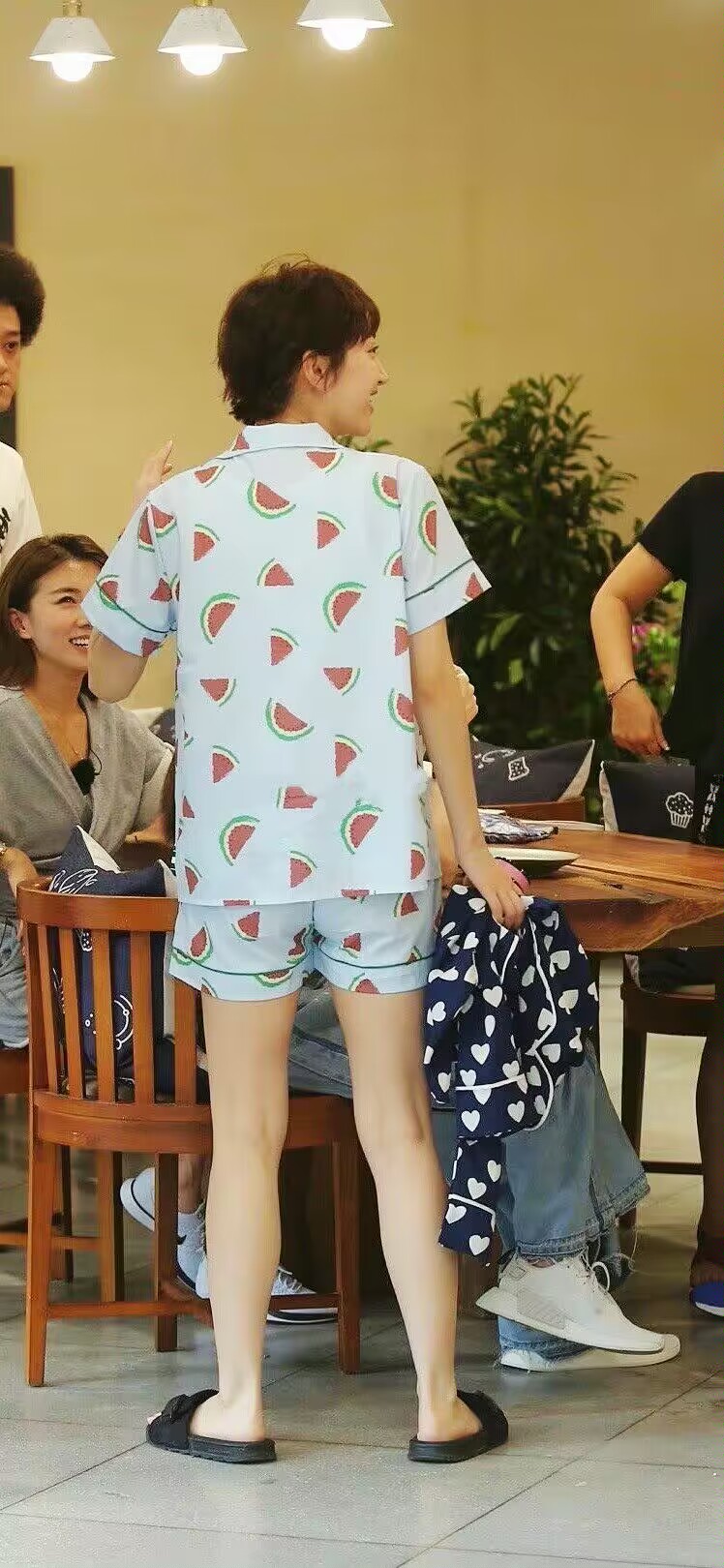 景甜为哪部戏剪短发,景甜剪短发美出新高度