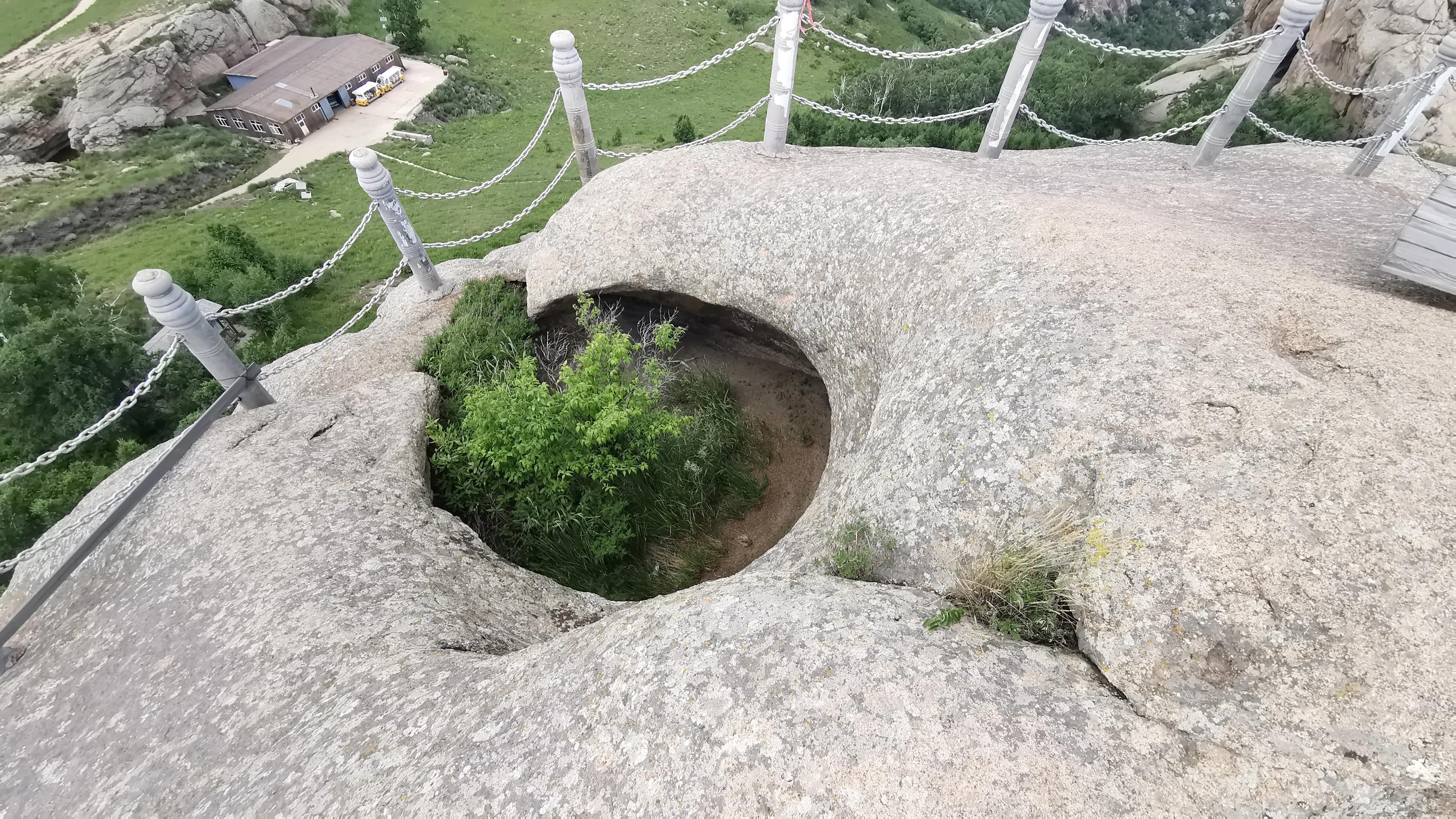 鍏嬩粈鍏嬭吘涓栫晫鍦拌川鍏洯鑵瑰湴鍐ぉ,鍏嬩粈鍏嬭吘鍦拌川鍏洯娴锋嫈楂樺害