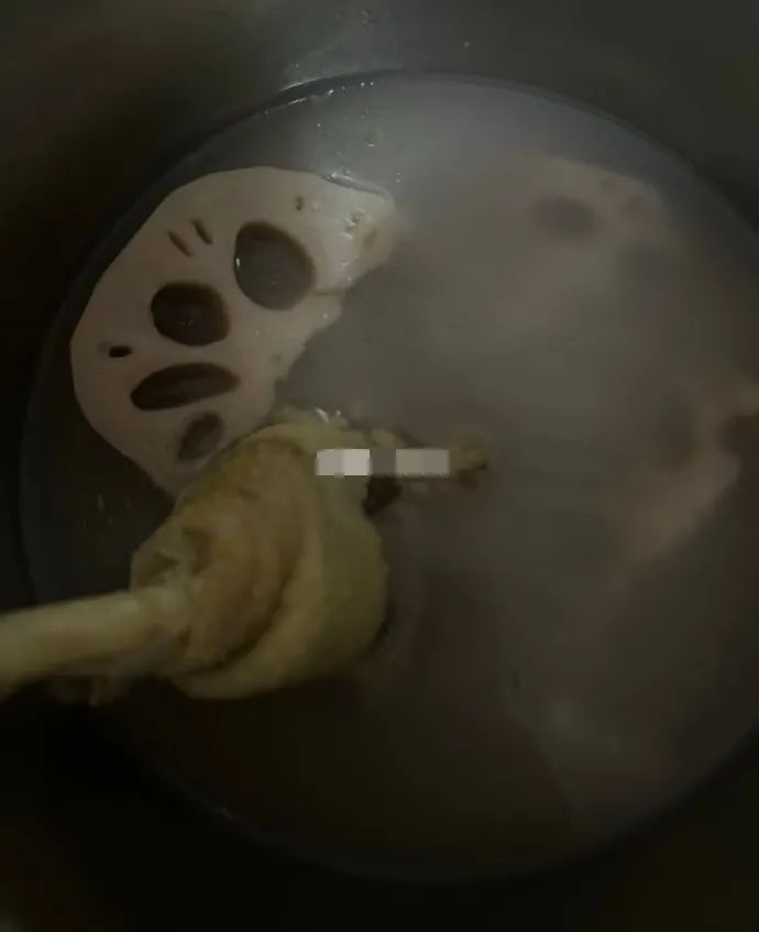 韭菜馅饺子风波,热搜韭菜馅饺子