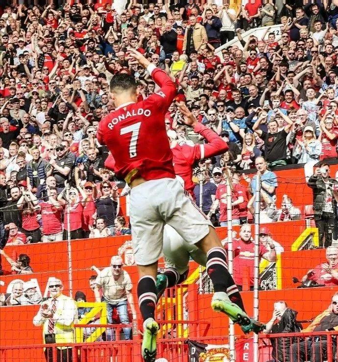 足球运动员校园往事,足球之往事