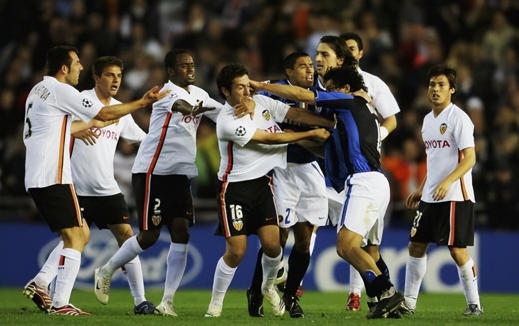 穆里尼奥国米大战巴萨,穆里尼奥国米vs巴萨冲突