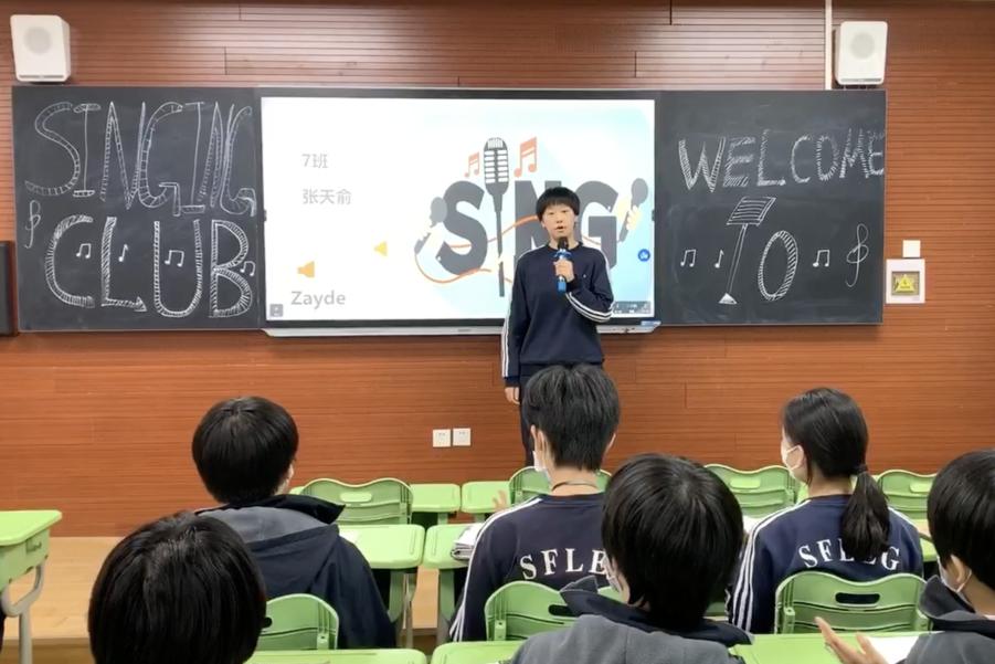 英语社团创新活动,疯狂英语社团活动报道