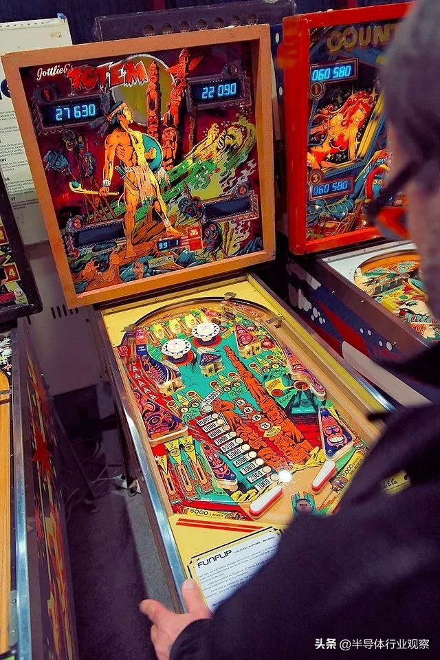 mcu的一段往事,关于mcu的故事简短