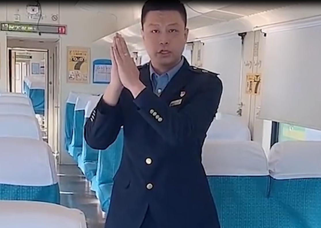 男德天花板明明，全网“反恐婚第一人”，疼媳妇是作秀还是真爱？