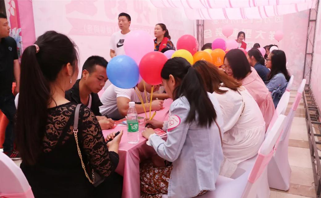 月薪3万28岁大学生择偶8个要求,年薪百万女生高学历择偶标准