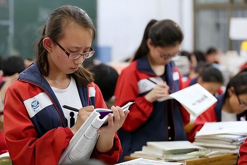 2022中考改革考多少分可以上高中,2022中考各校分数线多久下来