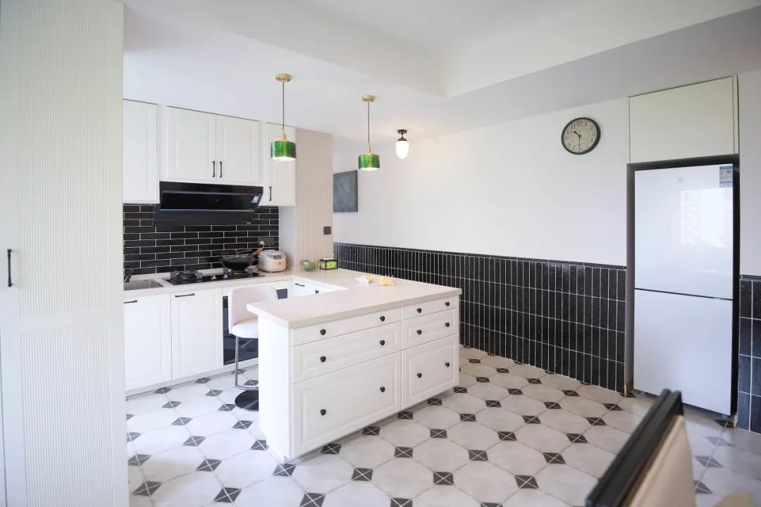 法式复古房间改造过程,法式复古风房屋改造