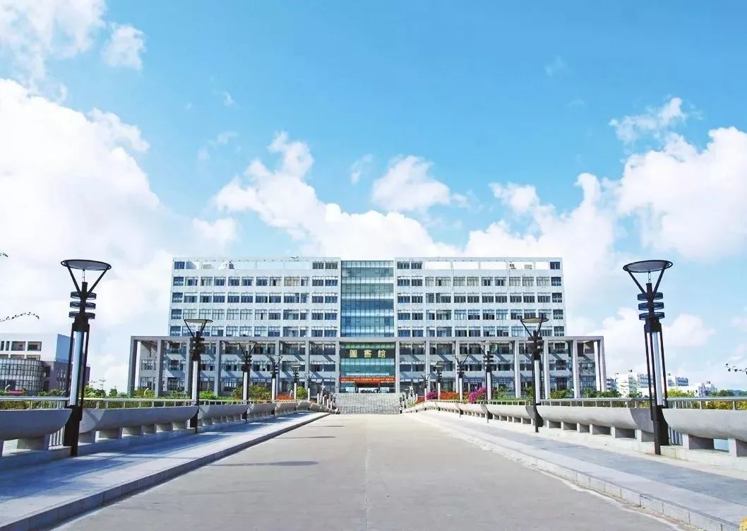 大湾区之珠海篇,2023优秀华裔大学生走进大湾区