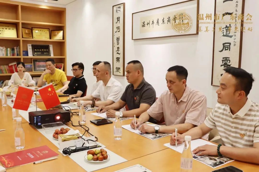 浜ゆ祦鍚堜綔鍏辫皨鍒涙柊鍙戝睍,浜ゆ祦鍚堜綔鍙戝睍