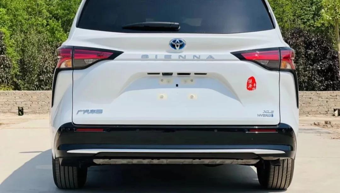 刚收了一辆二手车,新款塞纳二手最新报价