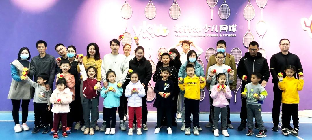 全民健身日健身盛宴点燃运动激情,周末公益养生课