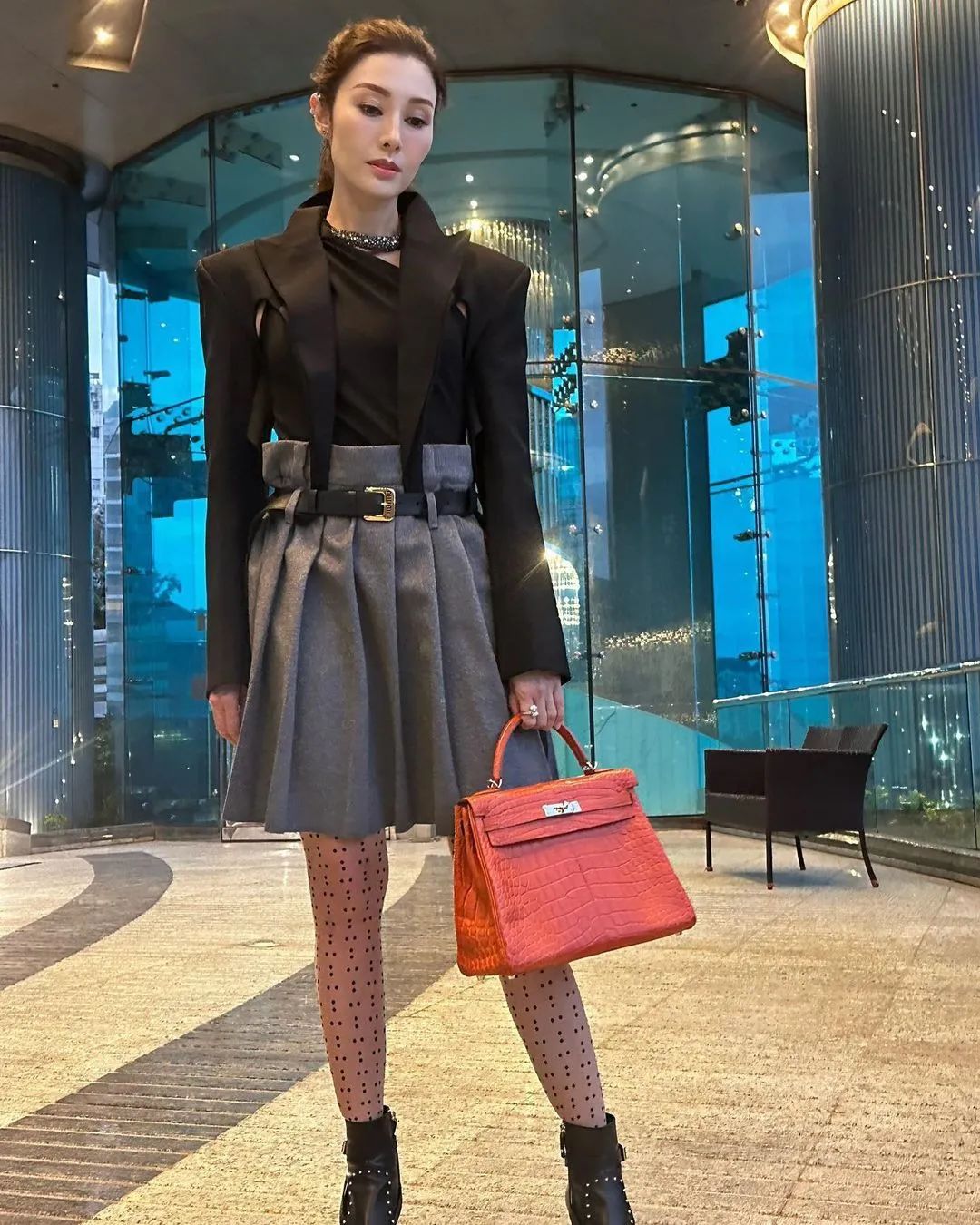 郭晶晶张曼玉合影,郭晶晶巩俐同框穿搭