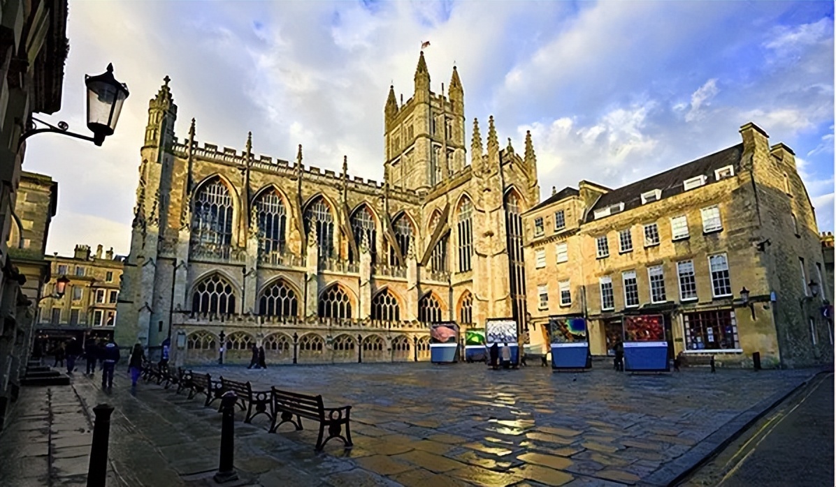 为什么英国那么多大牌车,英国为什么那么多跑车