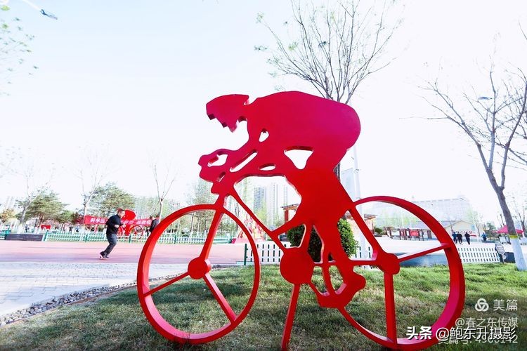 清晨的公园静态美和动态美,运城体育公园夜间灯光