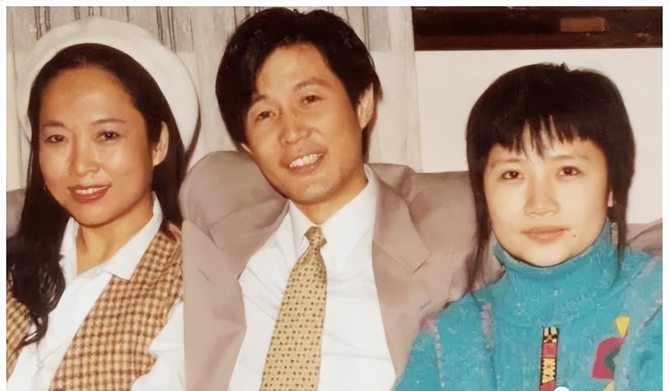 歌手李娜出家后靠什么生活,歌手李娜为什么会选择出家