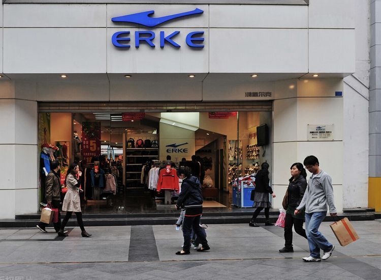 富人穿李宁，穷人鸿星尔克，国产运动品牌也这么“卷”了吗？