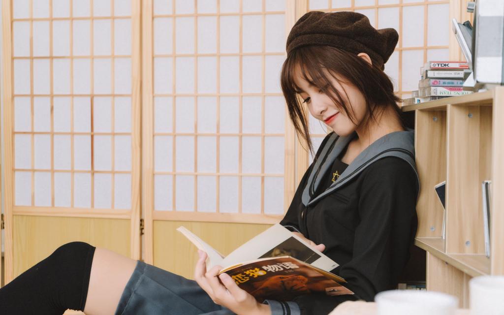 初次加女生微信应该怎么打招呼,第一次加女生微信聊天怎么打招呼