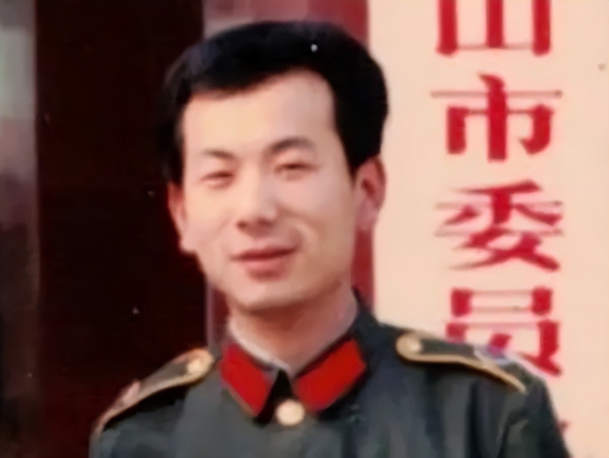 多幸运我有个我们,多幸运我还有我们