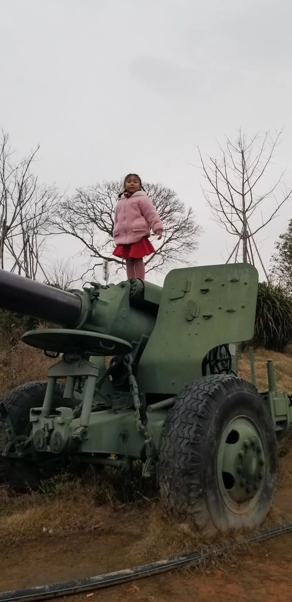 女儿喜欢足球怎么办,女儿加入足球队