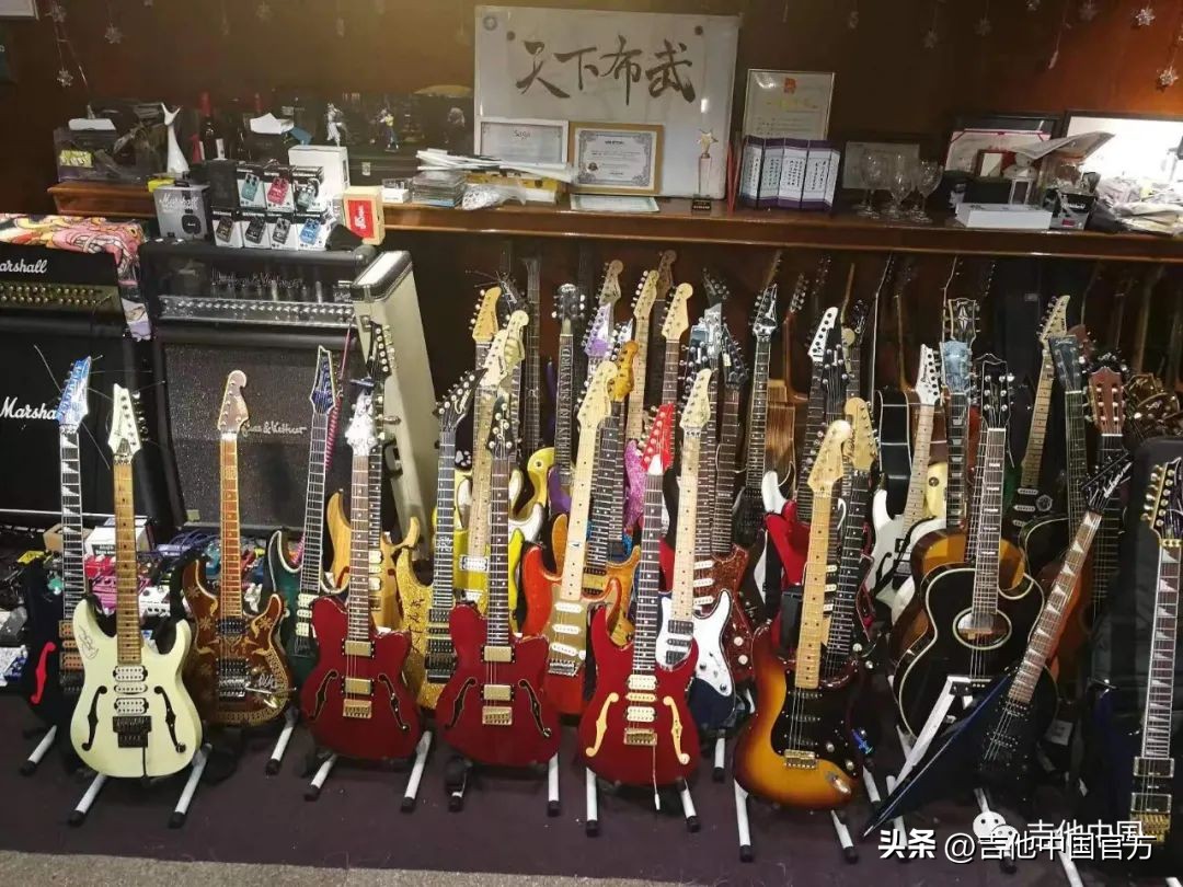 盘点国内著名吉他手,梁剑飞谈吉他手