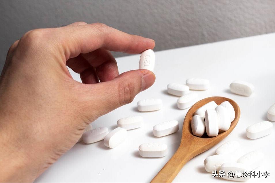 头孢配酒，说走就走！除了头孢，这5类药也别沾酒，你了解吗？