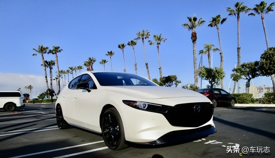 马自达3两厢版2024款,2023款马自达32.0质擎版配置