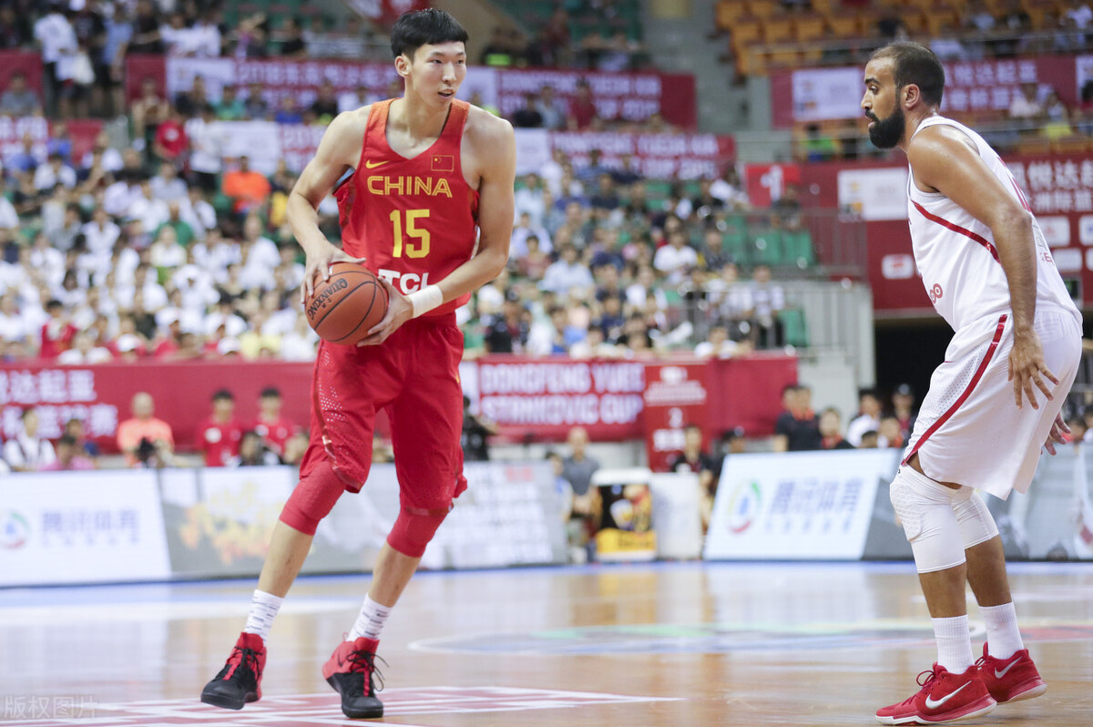 周琦今日精彩表现,周琦强势