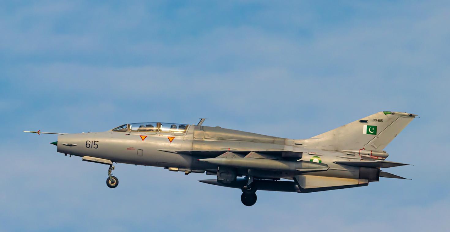 巴基斯坦造的飞机有哪些,中国巴基斯坦研发的战斗机