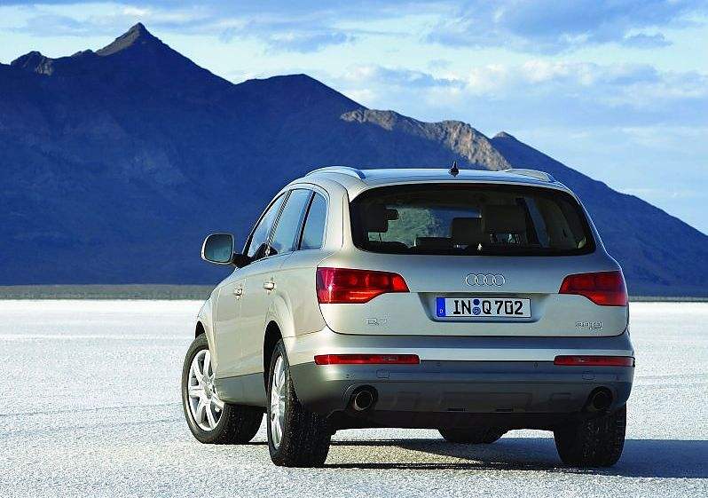 奥迪q7第一代参数,奥迪q7第一代车评