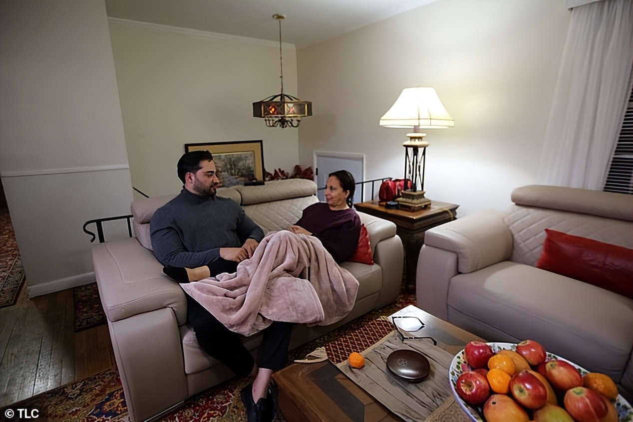 妈宝男真奇葩,美国妈宝男买内衣