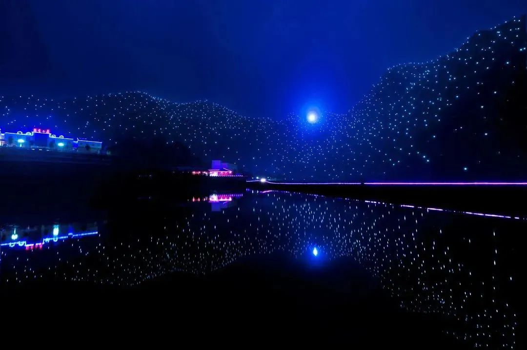 邂逅在秋天,邂逅在秋季