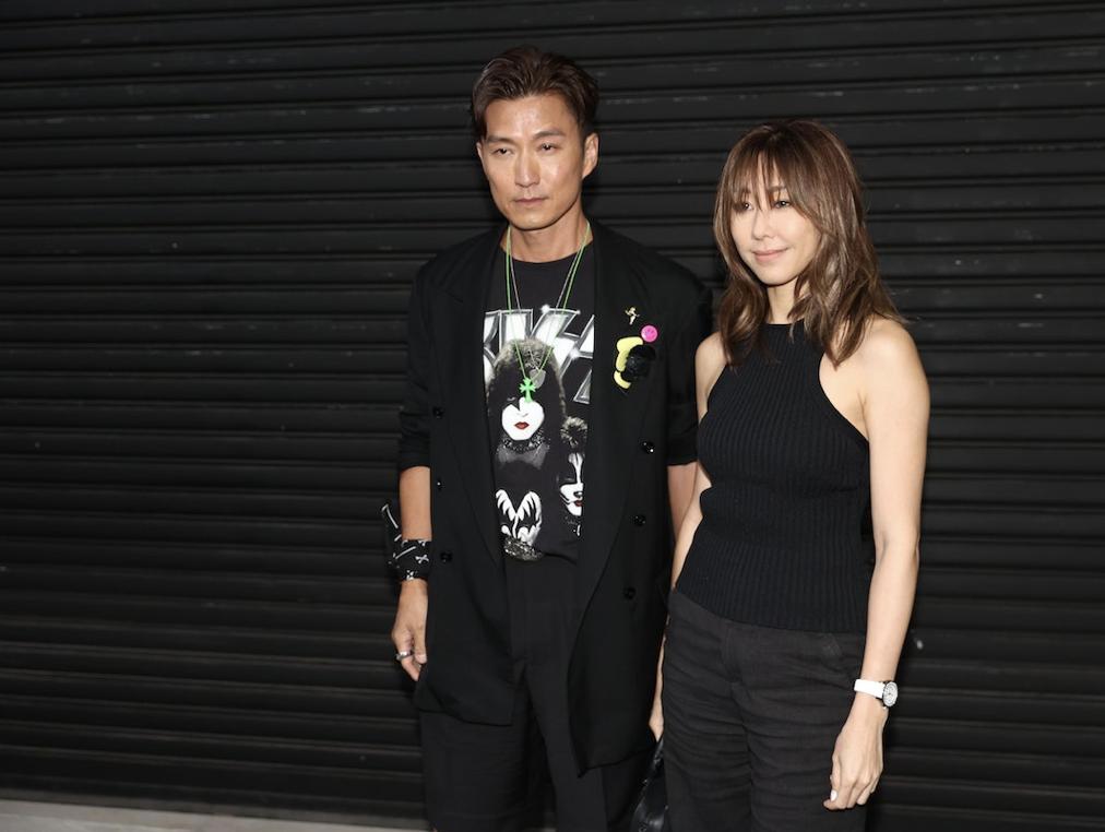 乐易玲61岁生日众星云集,曾志伟乐易玲台庆