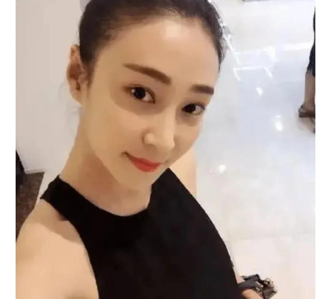 e租宝创始人丁宁讲话,e租宝的创始人