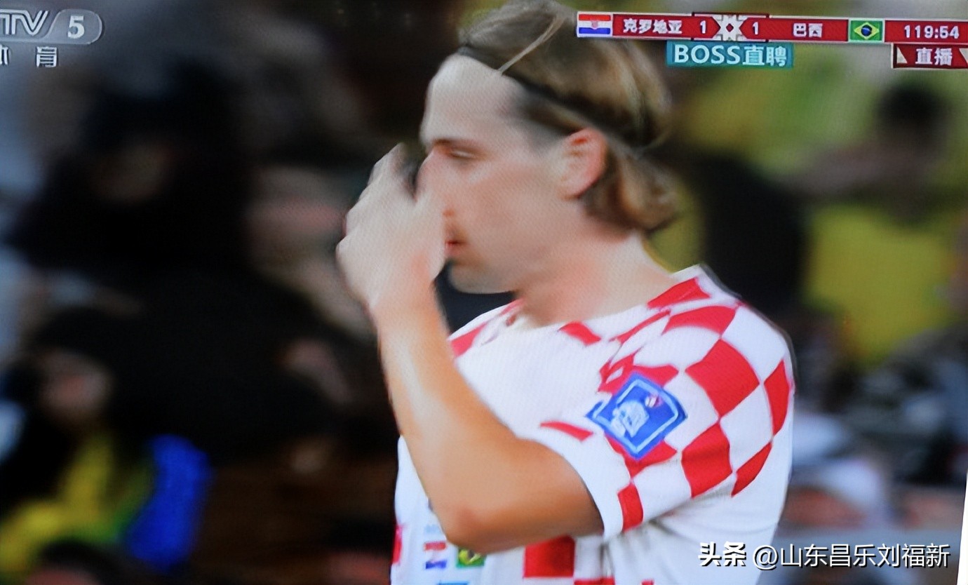 世界杯巴西队vs克罗地亚上半场,世界杯巴西队vs克罗地亚弗雷德