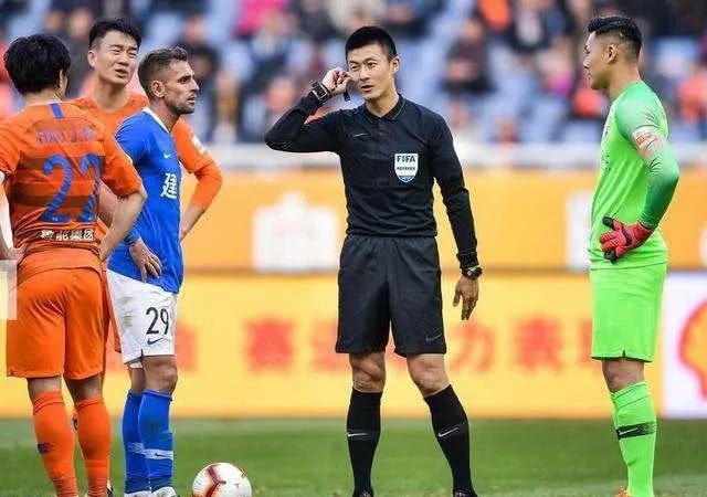 中超裁判甘树然,中超历年最佳裁判