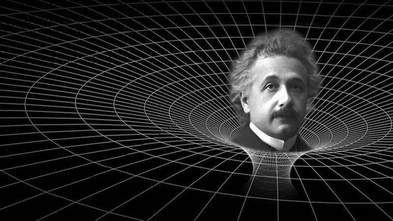 宇宙是个圆球,宇宙是个无限小又无限大的球体