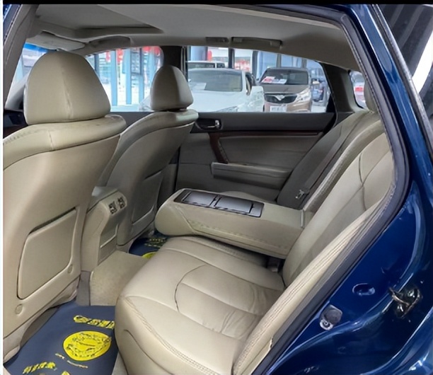 二手天籁价格4万元,4万天籁可以买吗