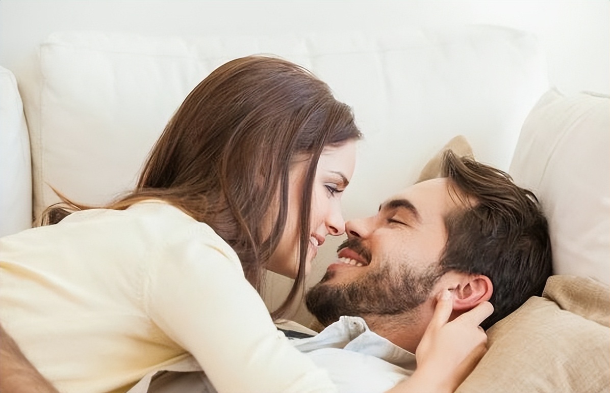 男子腹部痒,男性大量阴虱和虫卵