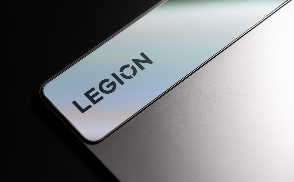 拯救者y9000平板是什么屏幕,拯救者y9000平板测评