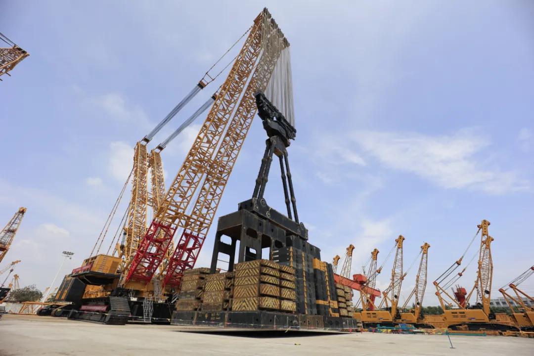 大国重器起重机吊车,大国重器徐工起重机